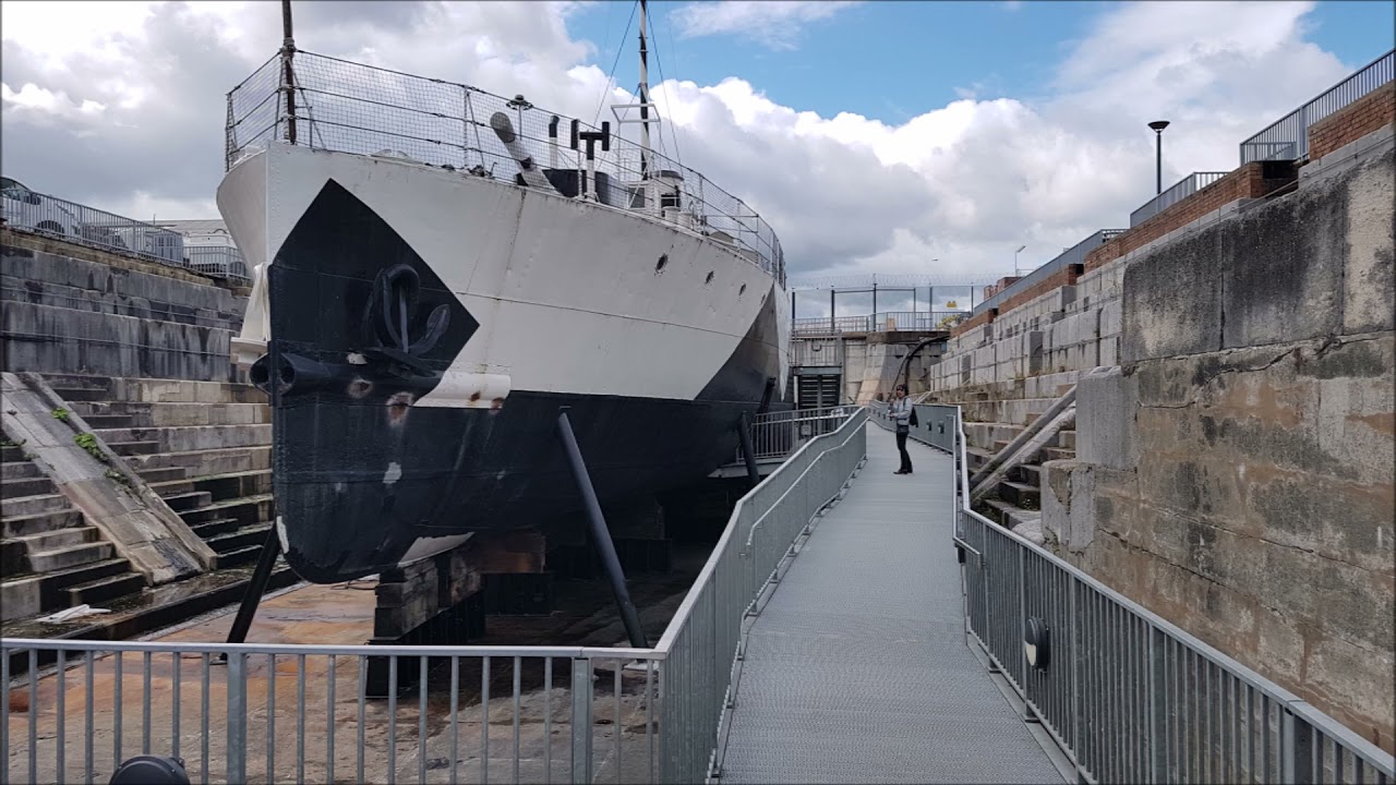 05 OCTOBER 2021 HMS M33