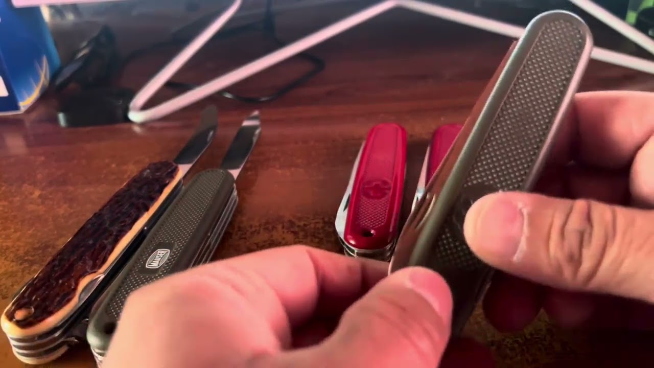 Navajas Victorinox en 108mm.