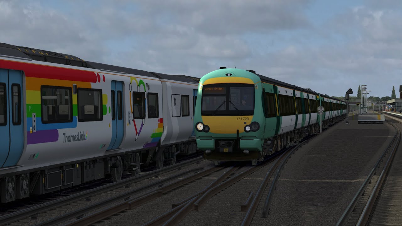 TS Classic | AP Class 171 (EP) | 1E08 06:33 Uckfield - London Bridge