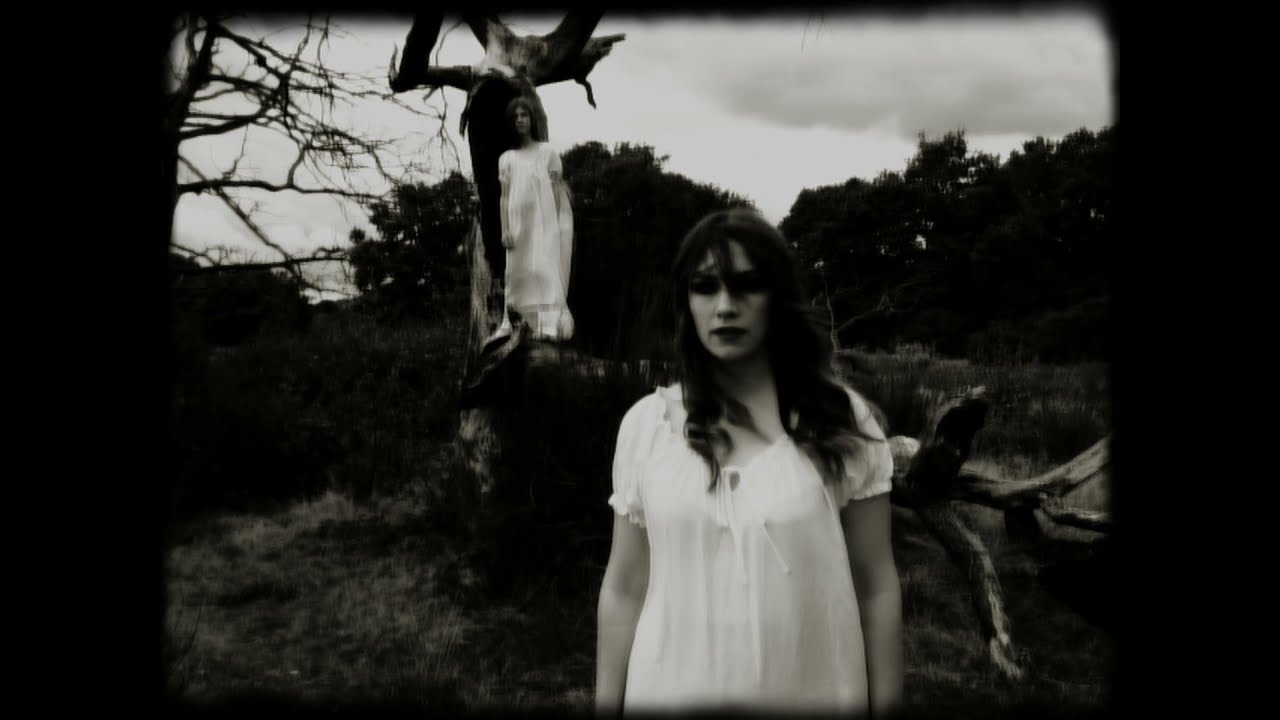 Mediaeval Baebes: Sing Ivy