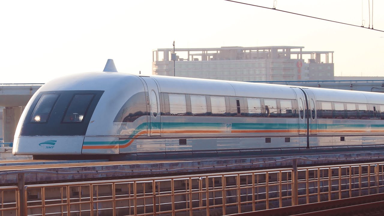 Shanghai Maglev Train Actions 上海磁浮示范运营线