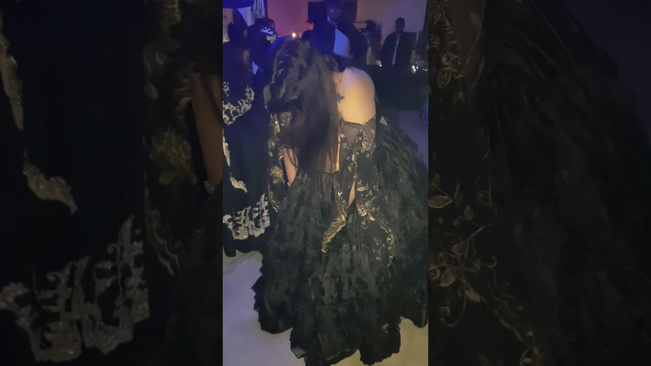 Rosa Vermelha...Daiana ti Oya...ILE ASHE OSHUM BEREMI