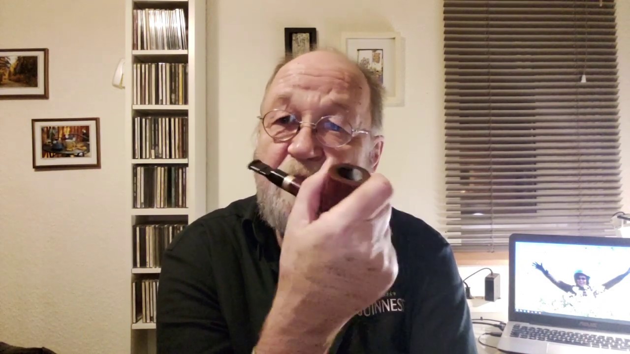 Peterson De Luxe Navy Rolls -  ein Vergleich mit dem Original