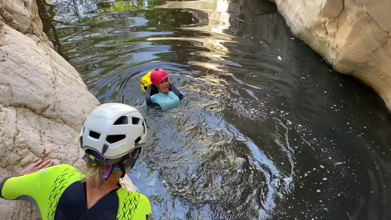 Barranco Raja Alicun Y Agua Termales