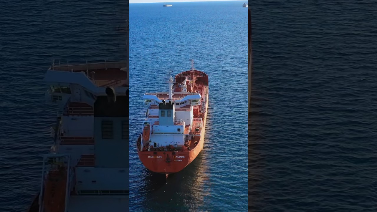 #barcelona #catalonia #spain #short #barco #shortsvideo #барселона #испания #европа
