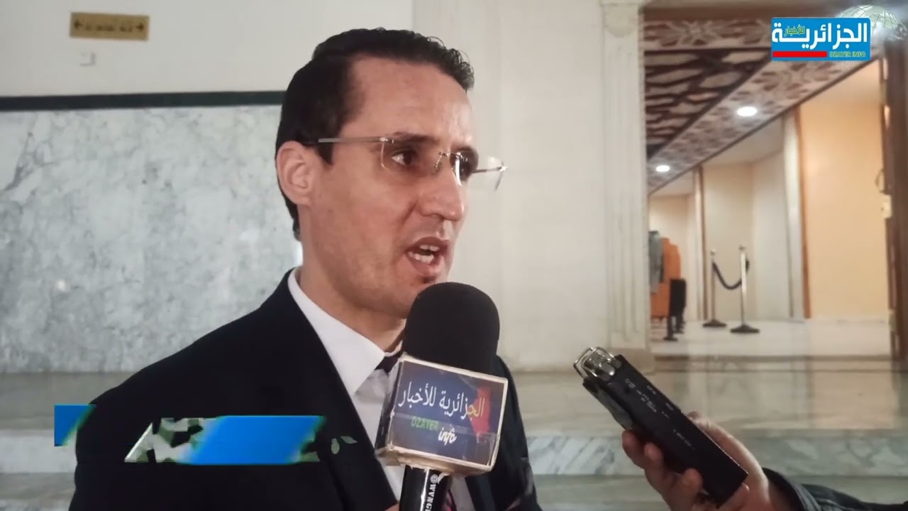 سيدي بلعباس/يوم دراسي  حول مكافحة المضاربة الغير المشروعة في ضوء القانون  بوتنزال بسمة  Dzayer Info