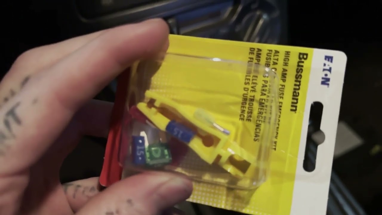 how to fix the radio in a toyota celica gt and gts and how to know if the fuse is blown