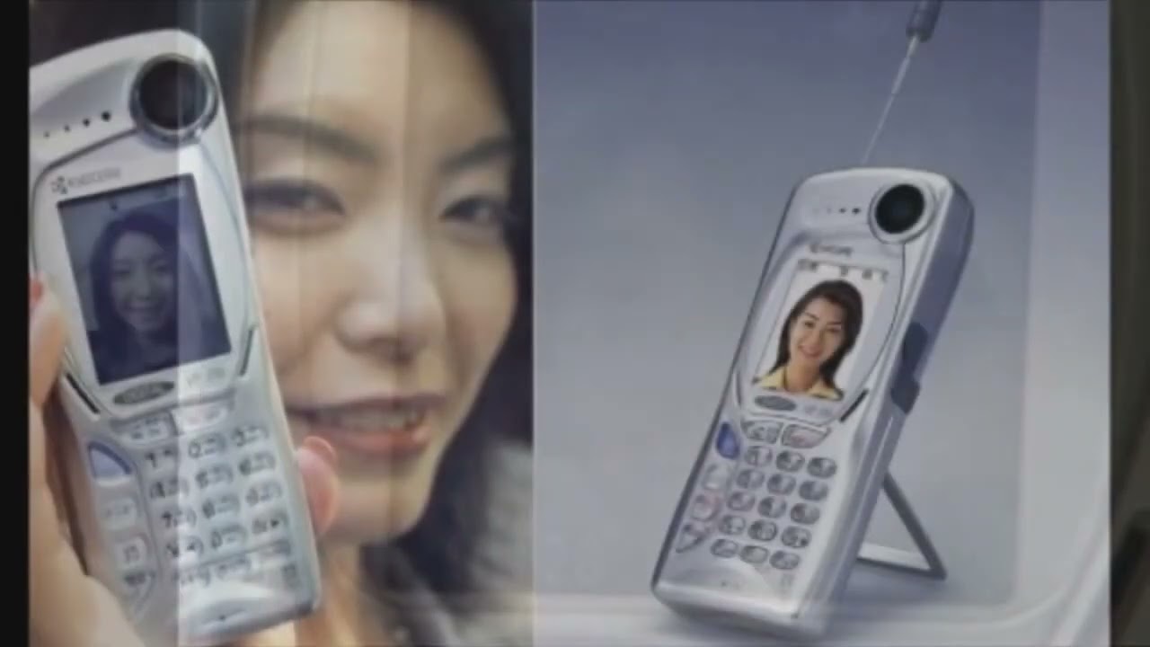 PRIMEIRO CELULAR COM C&Acirc;MERA DA HIST&Oacute;RIA O VP-210 DA KYOCERA