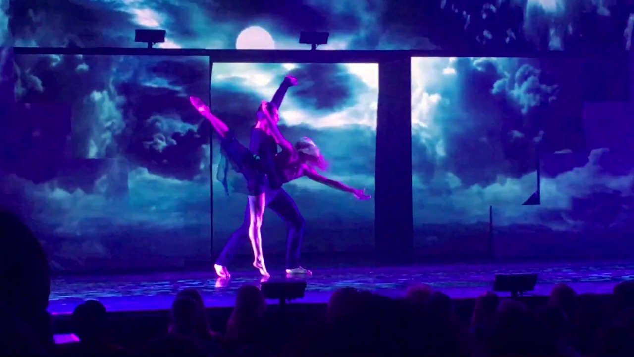 Dwts Live Light Up The Night Lindsay and Gleb