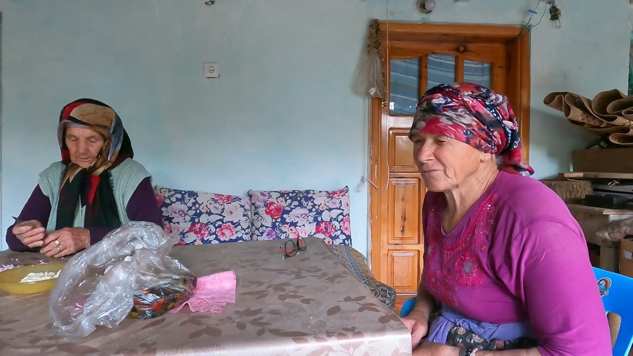 TÜRK KÖYÜNDE DOĞAL SARIMSAK AYIKLAMAK VE YENİ SARIMSAK DİKİLECEK