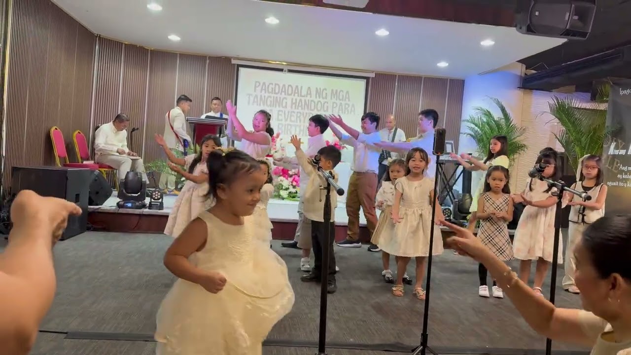 AIC Kids Choir - Hesus Sa Krus 