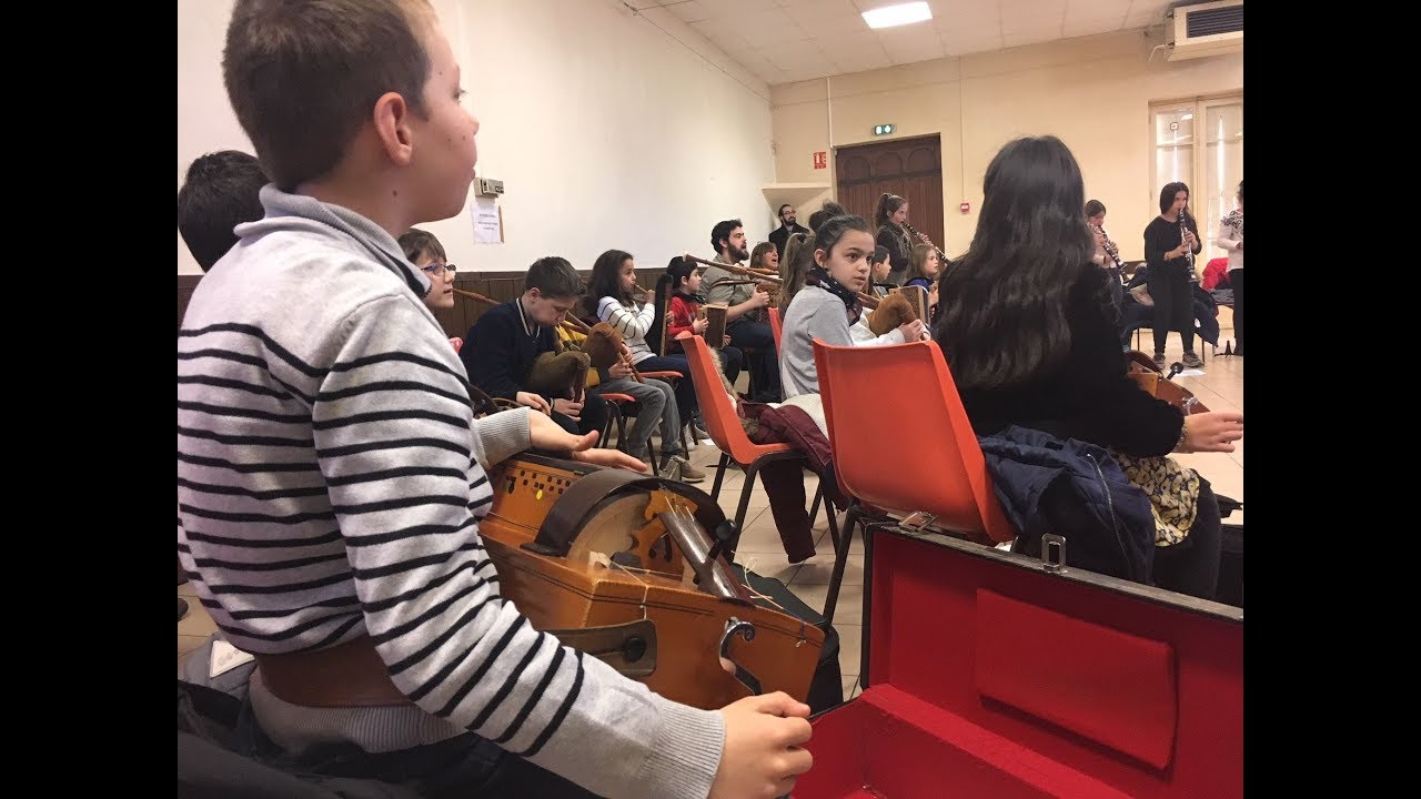 Puy-de-Dôme : les Brayauds, une école des musiques et danses traditionnelles