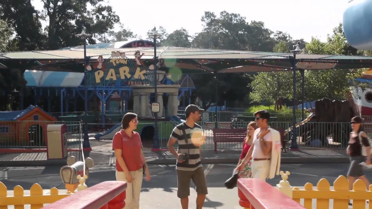 Dr. Robert Rey - Disney