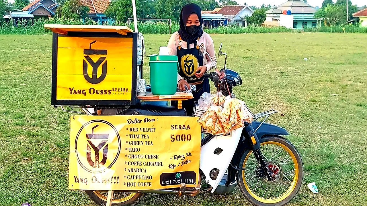 Viral !!! Jualan es boba keliling pake motor,sangat unik !!!