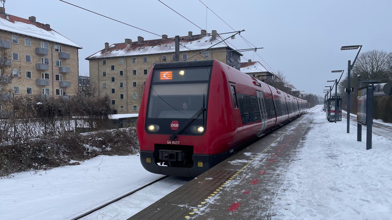 Togtur til Ballerup (S-tog) | Train ride to Ballerup (S-train)