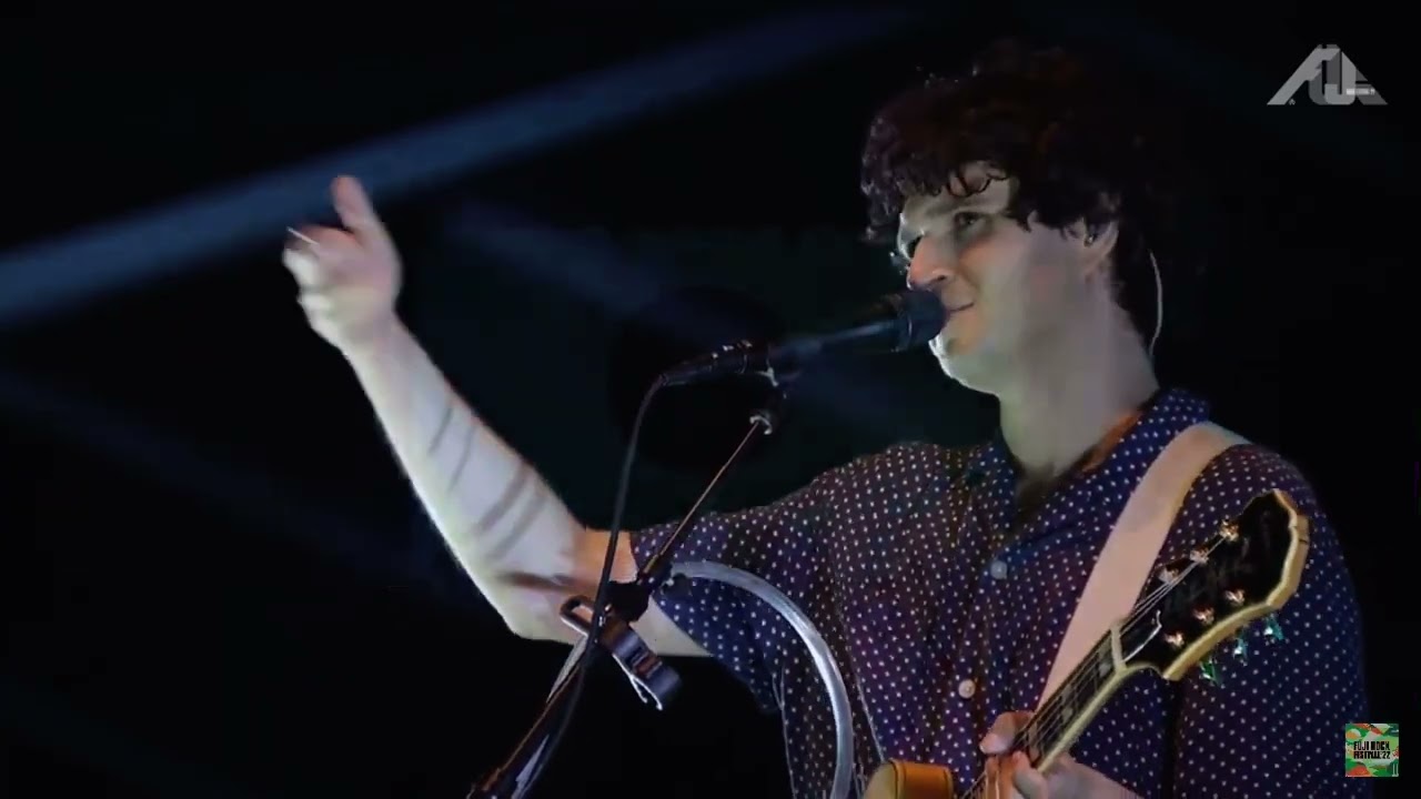 Vampire Weekend - Campus, Oxford Comma and Jokerman LIVE IN JAPAN 2022
