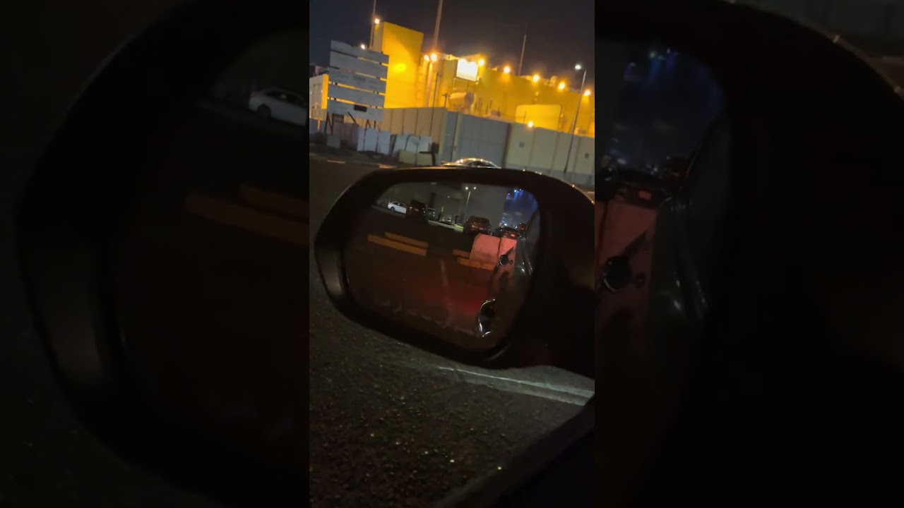 الموقف العرضي بظهر السياره 