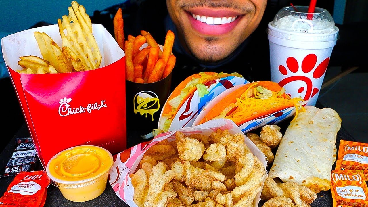 ASMR CHICK-FIL-A TACO BELL MUKBANG NACHO FRIES CINNAMON TWIST DOLLAR BURRITO MILKSHAKE JERRY EATING