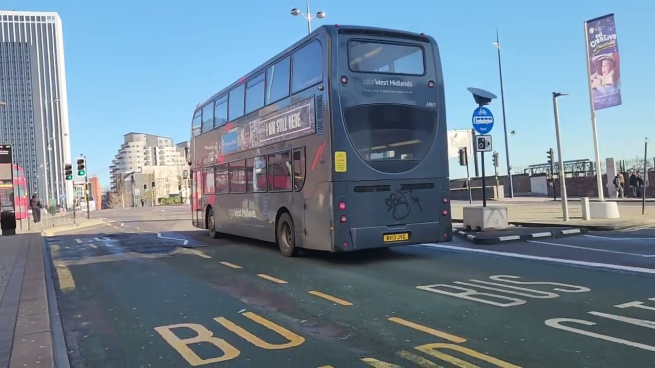 Buses at Birmingham Moor Street 