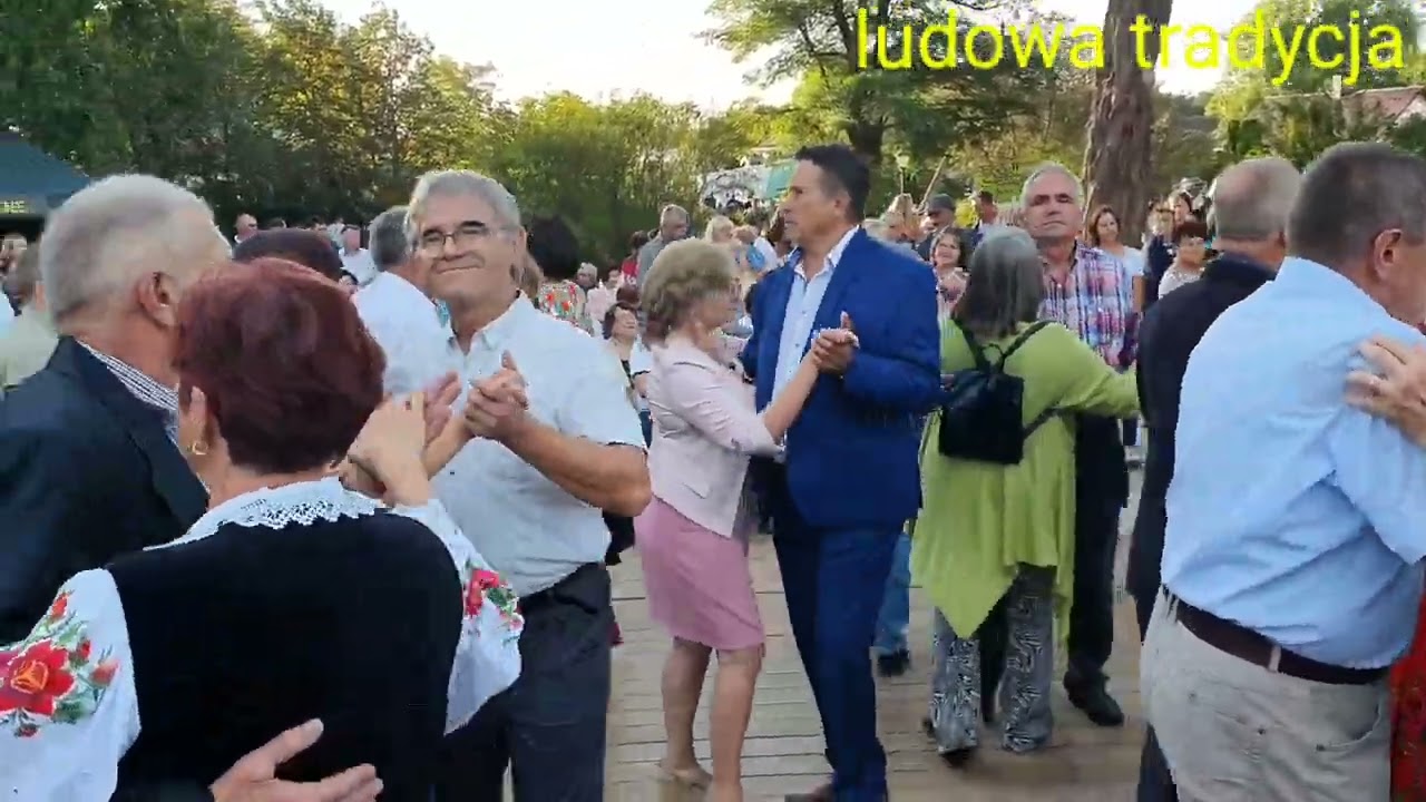 Potańcówka pod chmurką na odpuście w Poświętnem 24 09 2023