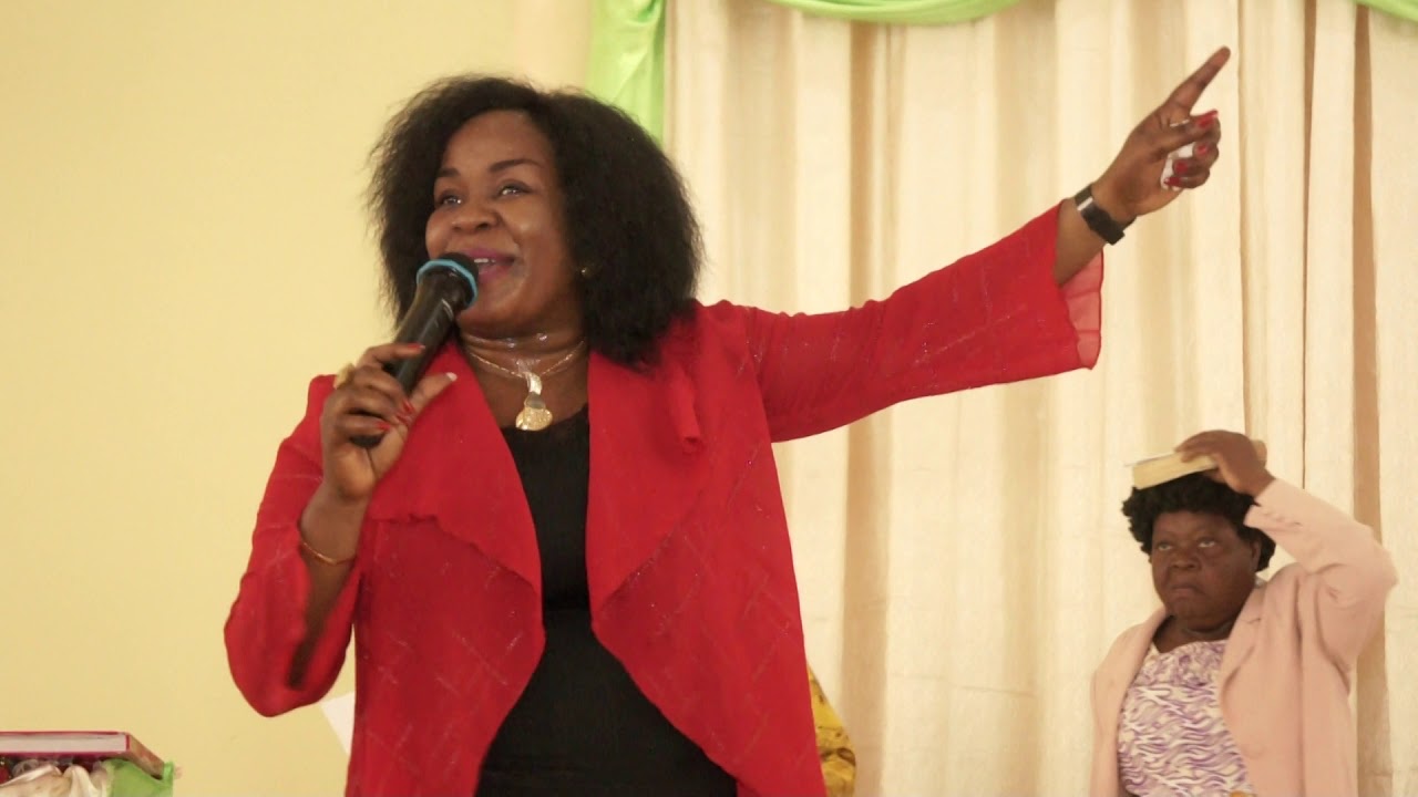 Irma Sofia // Zungeira IEBA em Luanda