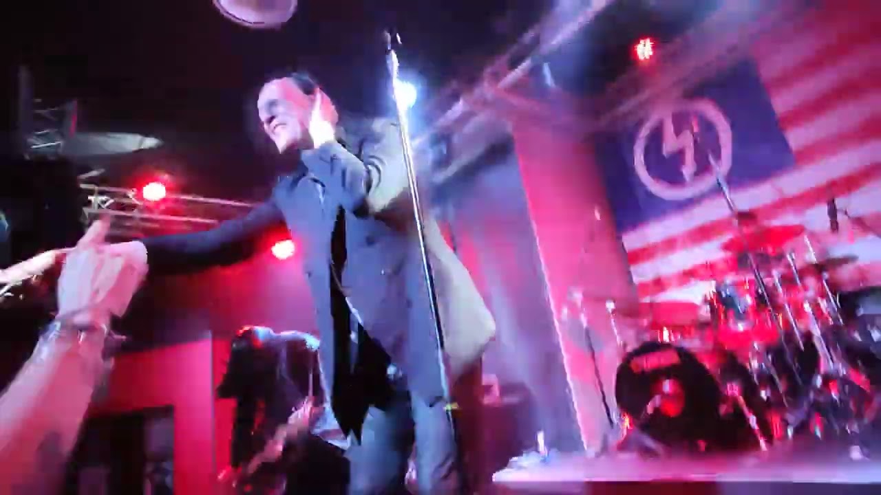 Marilyn Manson tribute - The Beautiful People (Godamn Superstar) live in Valencia, Spain 26/2/2022