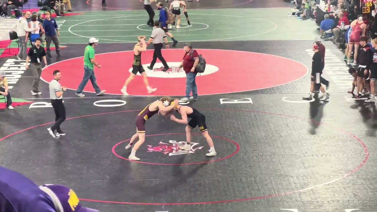 Joey Beebout 157 B/C State quarter finals 