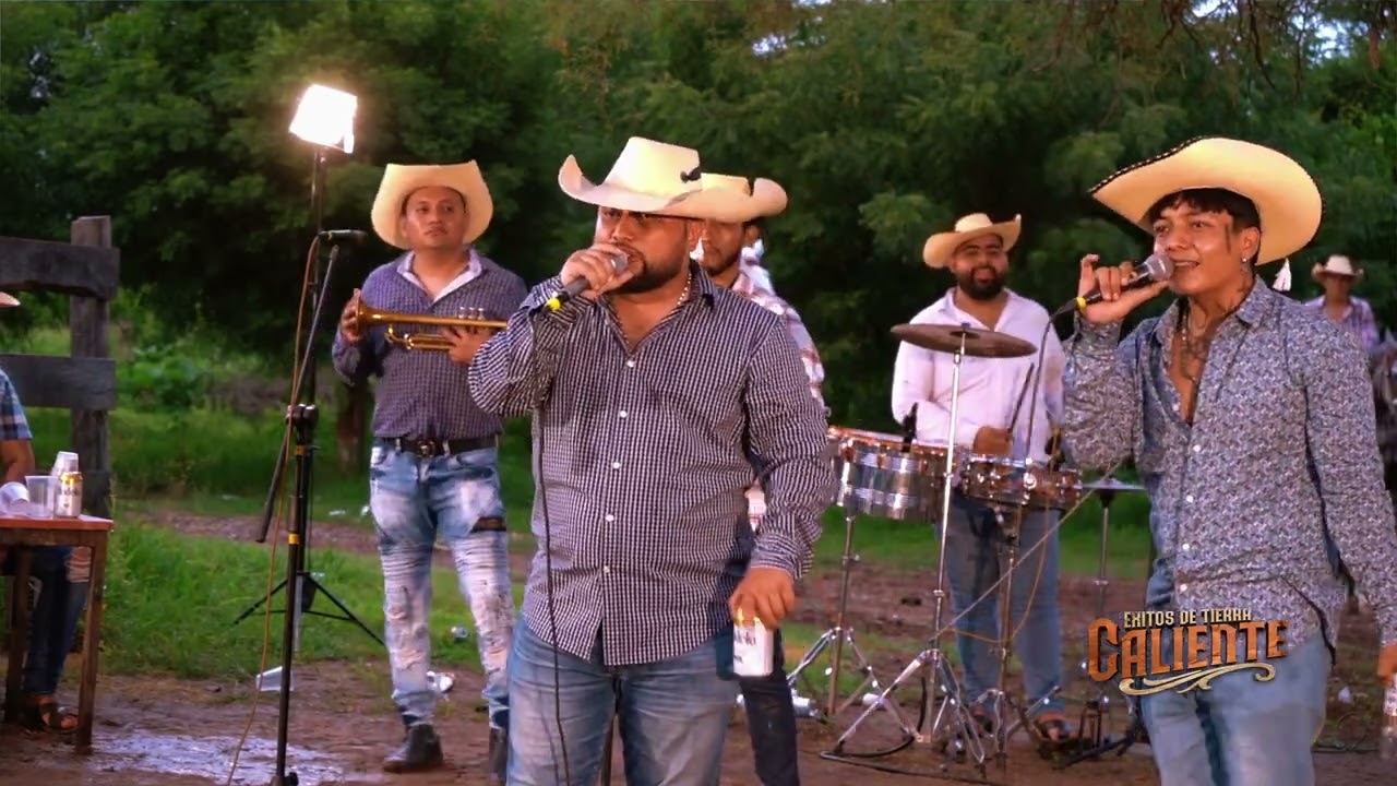 El Mastuerzo - El Compa Piry y sus Imponentes - Éxitos de Tierra Caliente con Tambora Vol. 2 2025