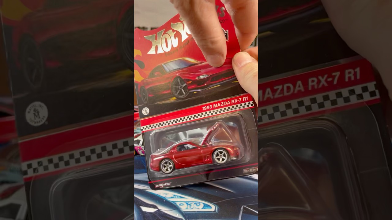 Hot wheels cracking session! Carded Collector or loose collector? 