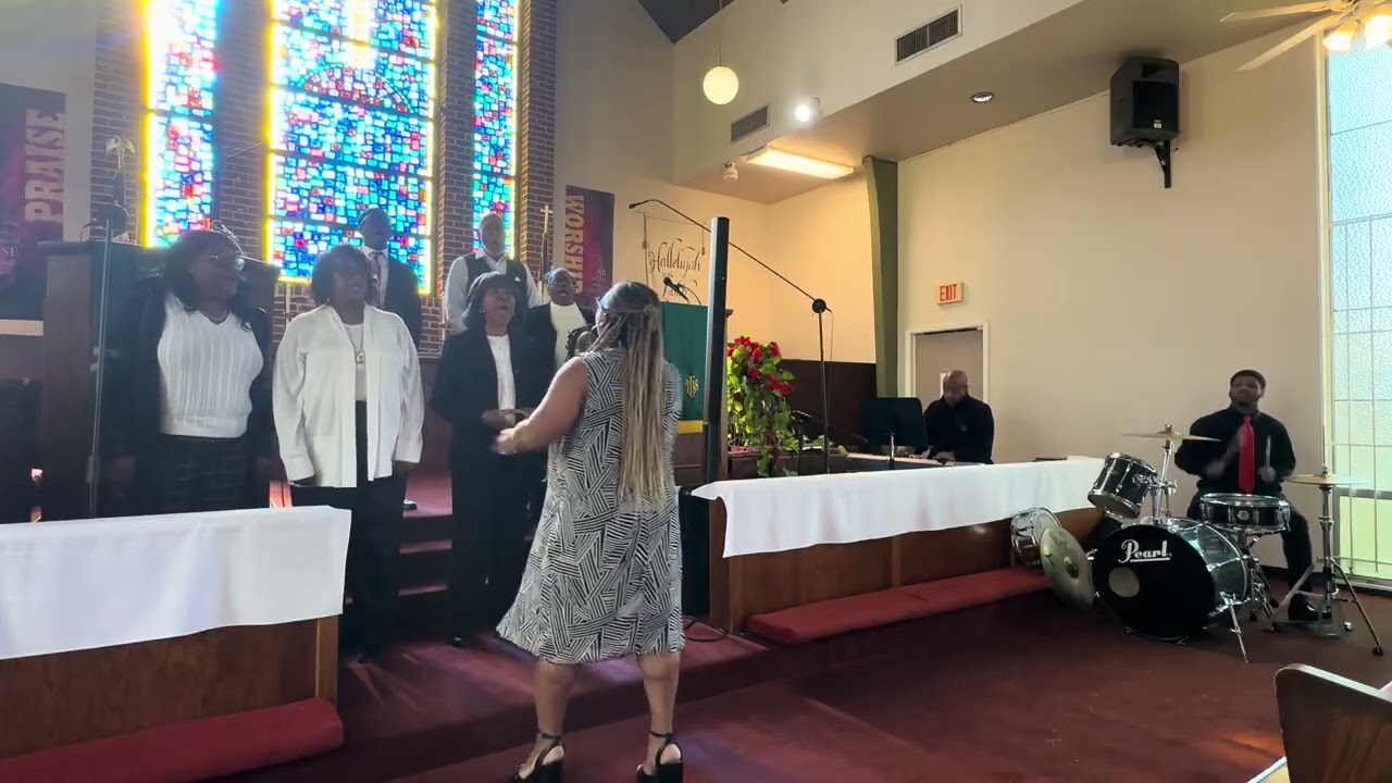 Omnipotent He's Great | St. Andrews Choir
