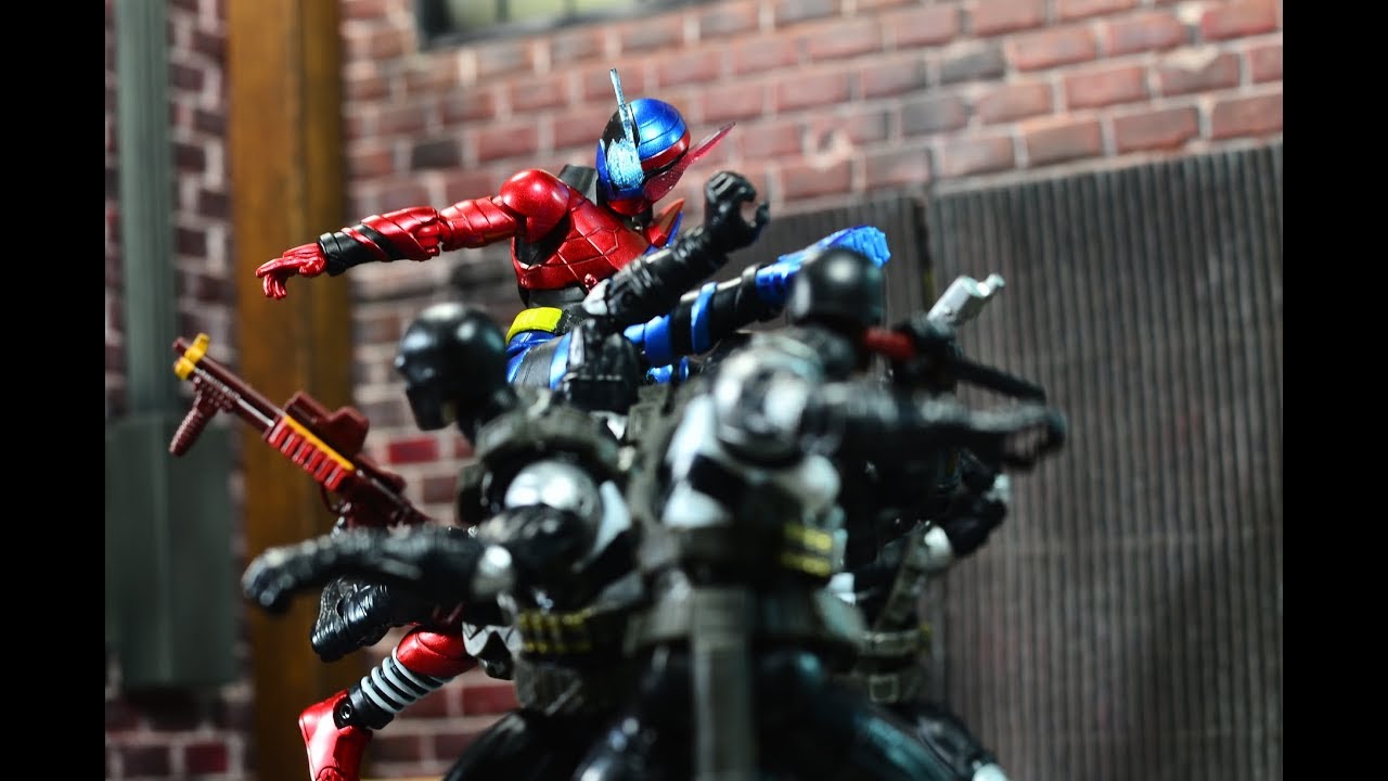 S.H. Figuarts Kamen Rider Build RabbitTank Form Review