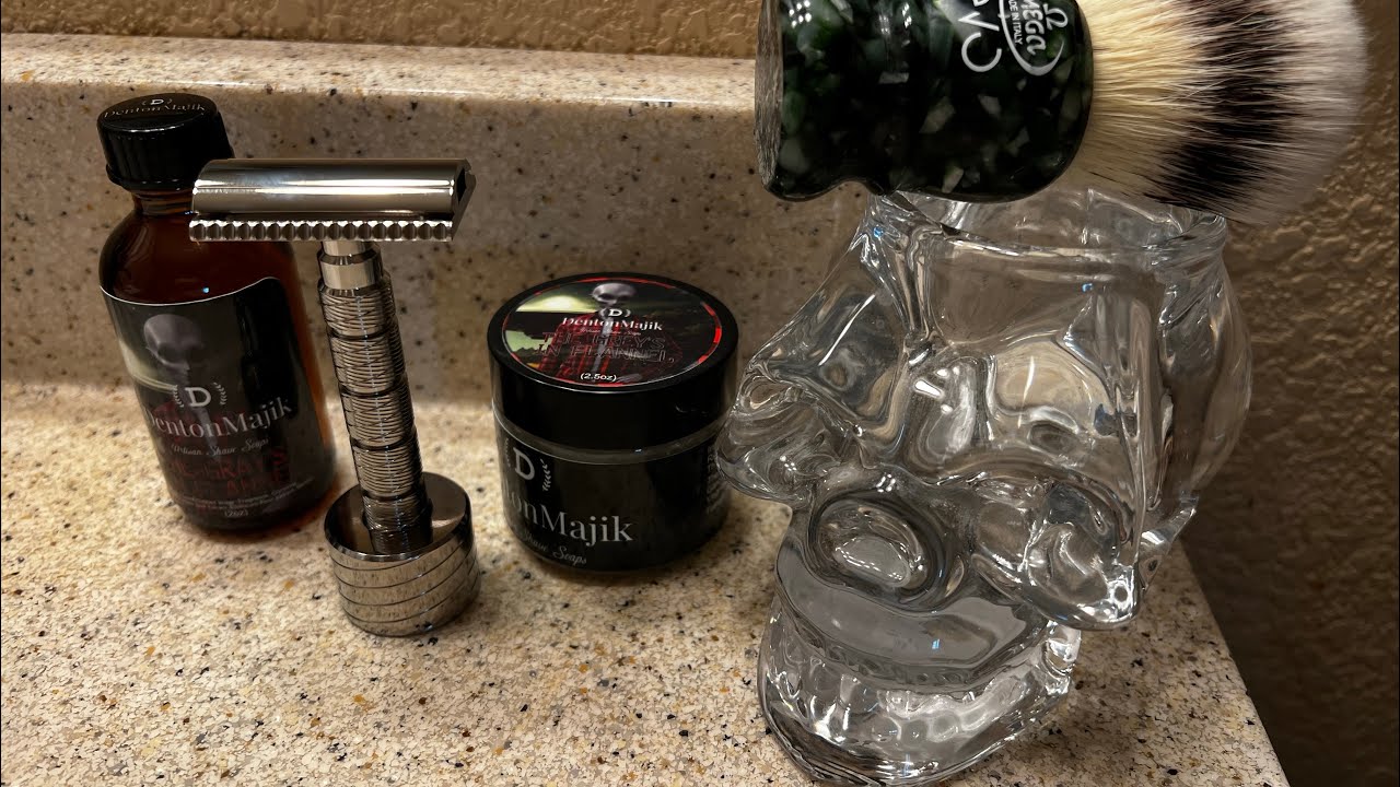 Outlaw Evolution DE Razor & Grey's in Flannel Soap & Aftershave..an homage to Grey Flannel Cologne.