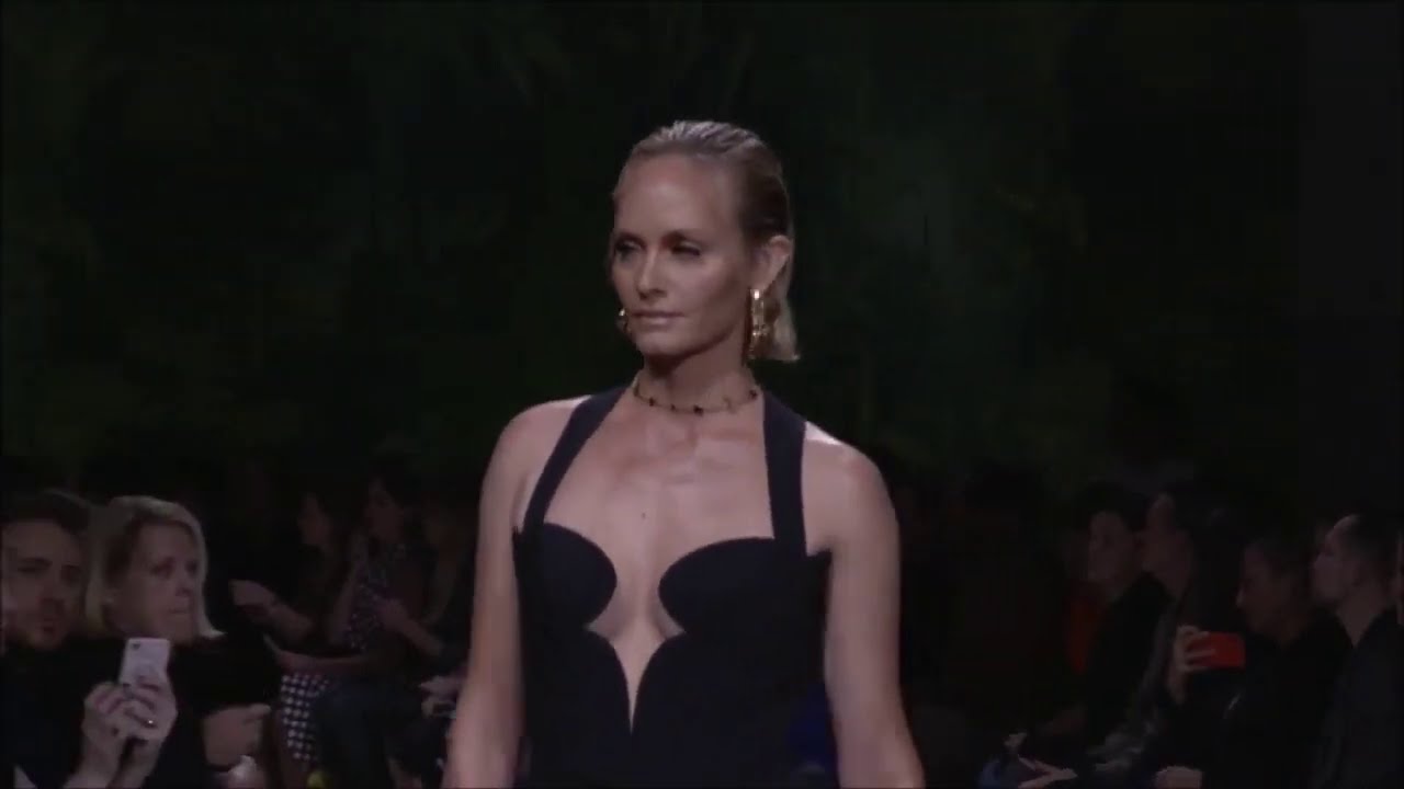 Versace spring summer 2020 women's collection