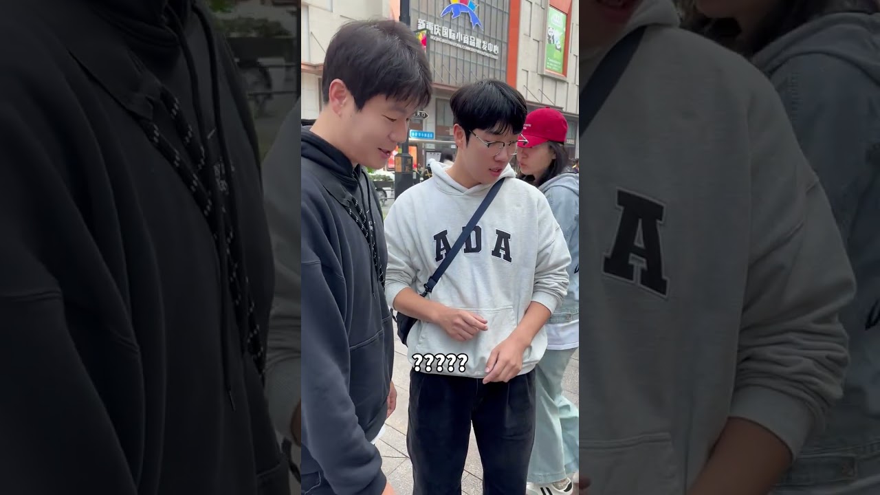 韩国人模仿韩女抖音博主买水果 #水果自由 #模仿 #韩国人 #外国人反应