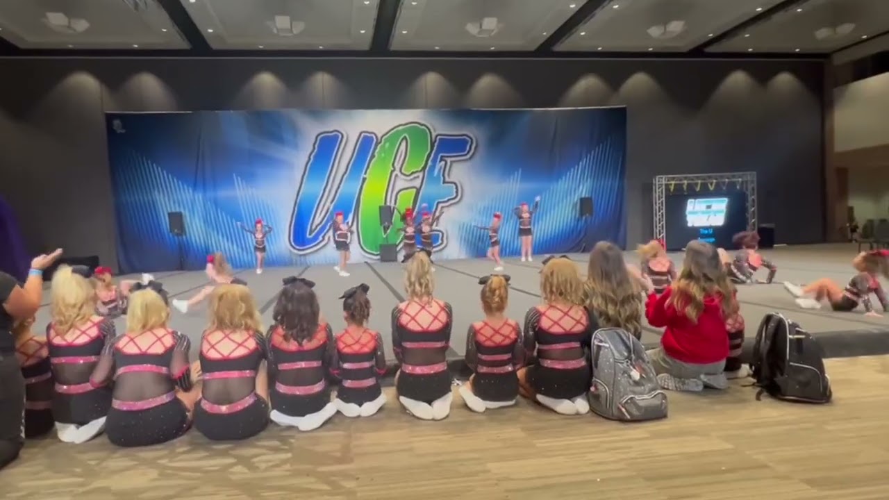2 Teams l 1 comp l 0 deductions #allstar #cheer #year3