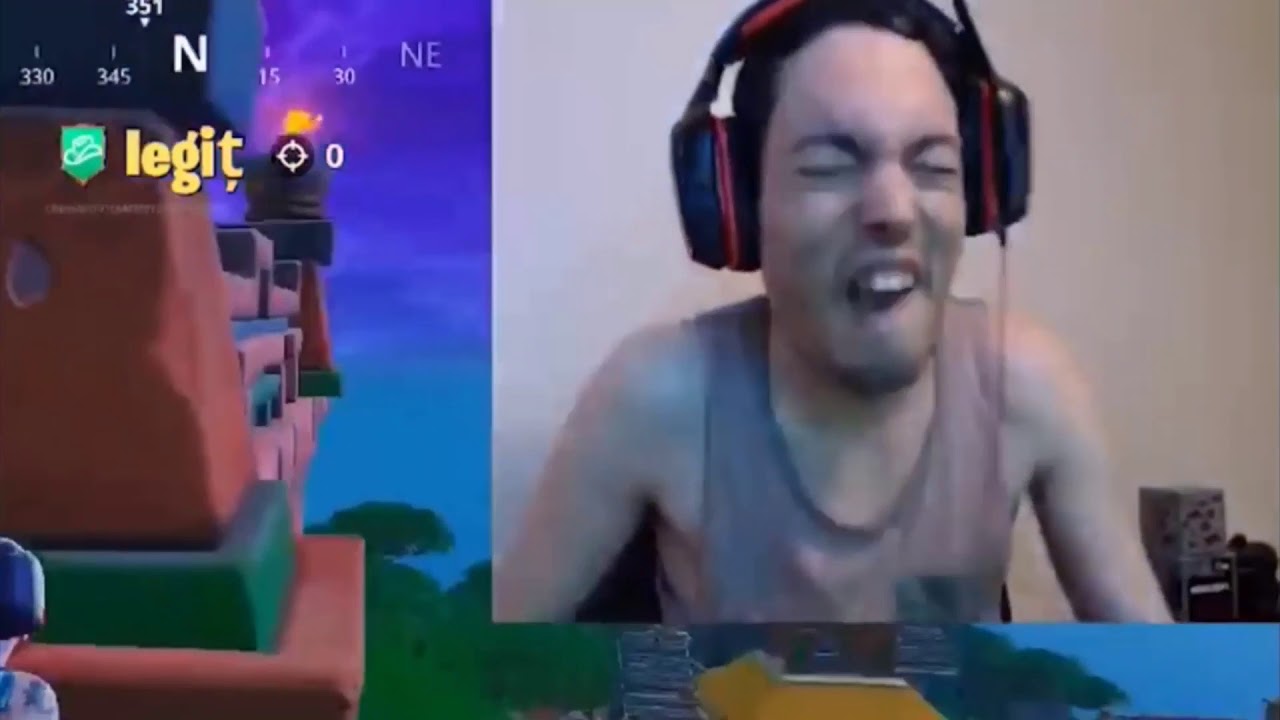 STREAMER HAS THE WORST MIC! (WizardYensid Compilation)