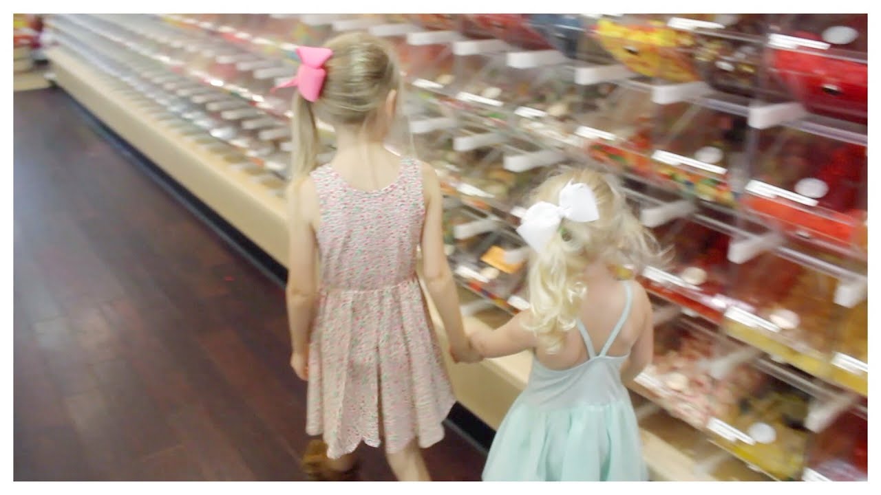 Lyla and Sophie's Great Babysitter Escape!