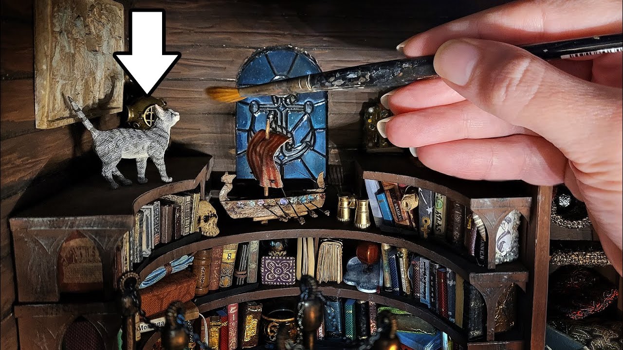 The CAT episode 🐈  The Captains Miniature companion!