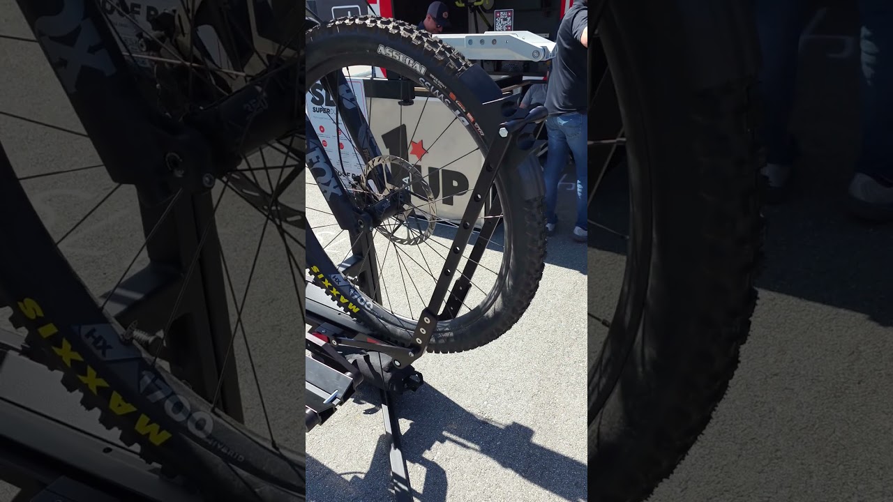 1UP USA Super Duty Bike Rack #bikerack #ebikes #mountainbiking