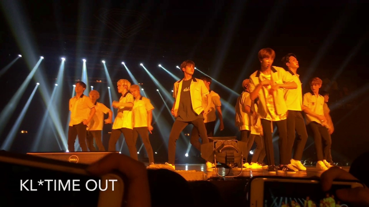 [FANCAM] 170805 BOOM BOOM [붐붐]-SEVENTEEN DIAMOND EDGE IN BANGKOK