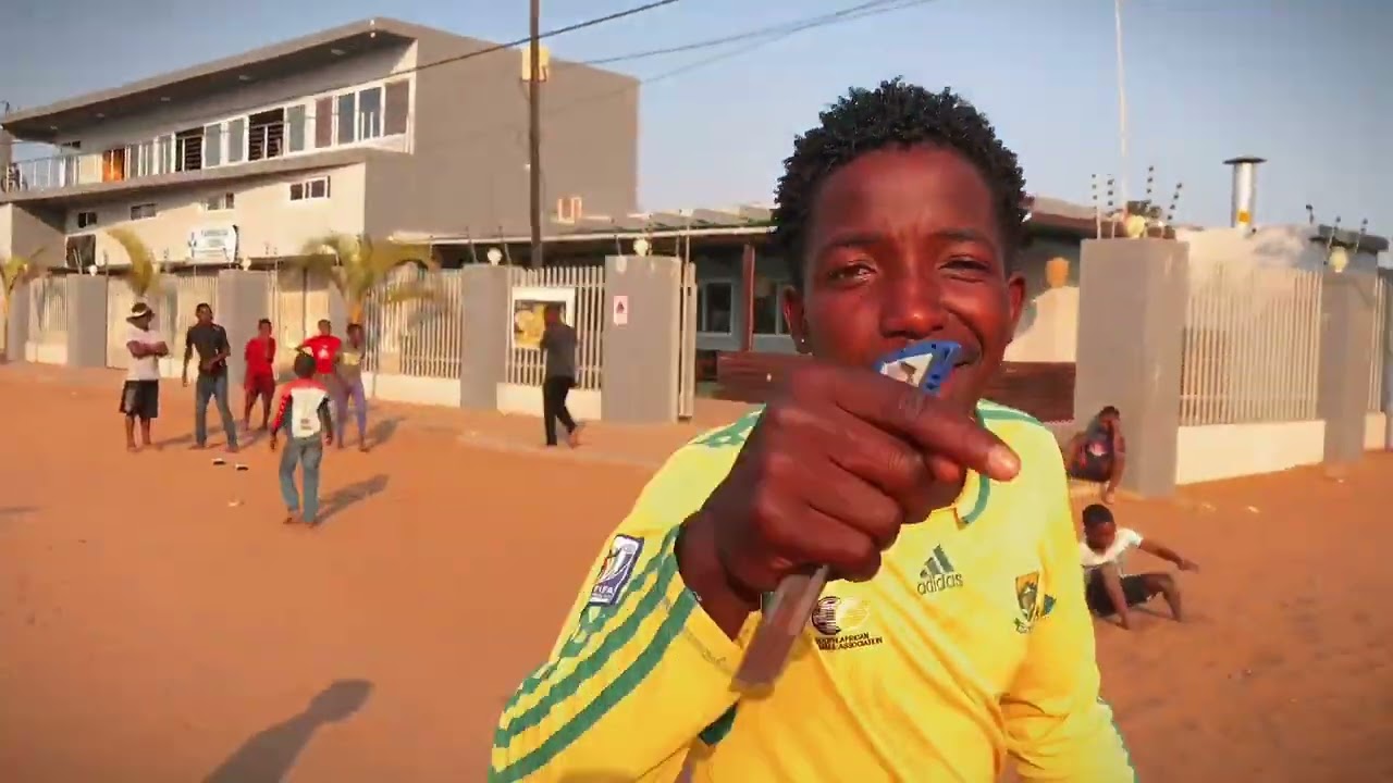 Kama rotina( v&iacute;deo clipe) Cleizzy feat Kay Seven