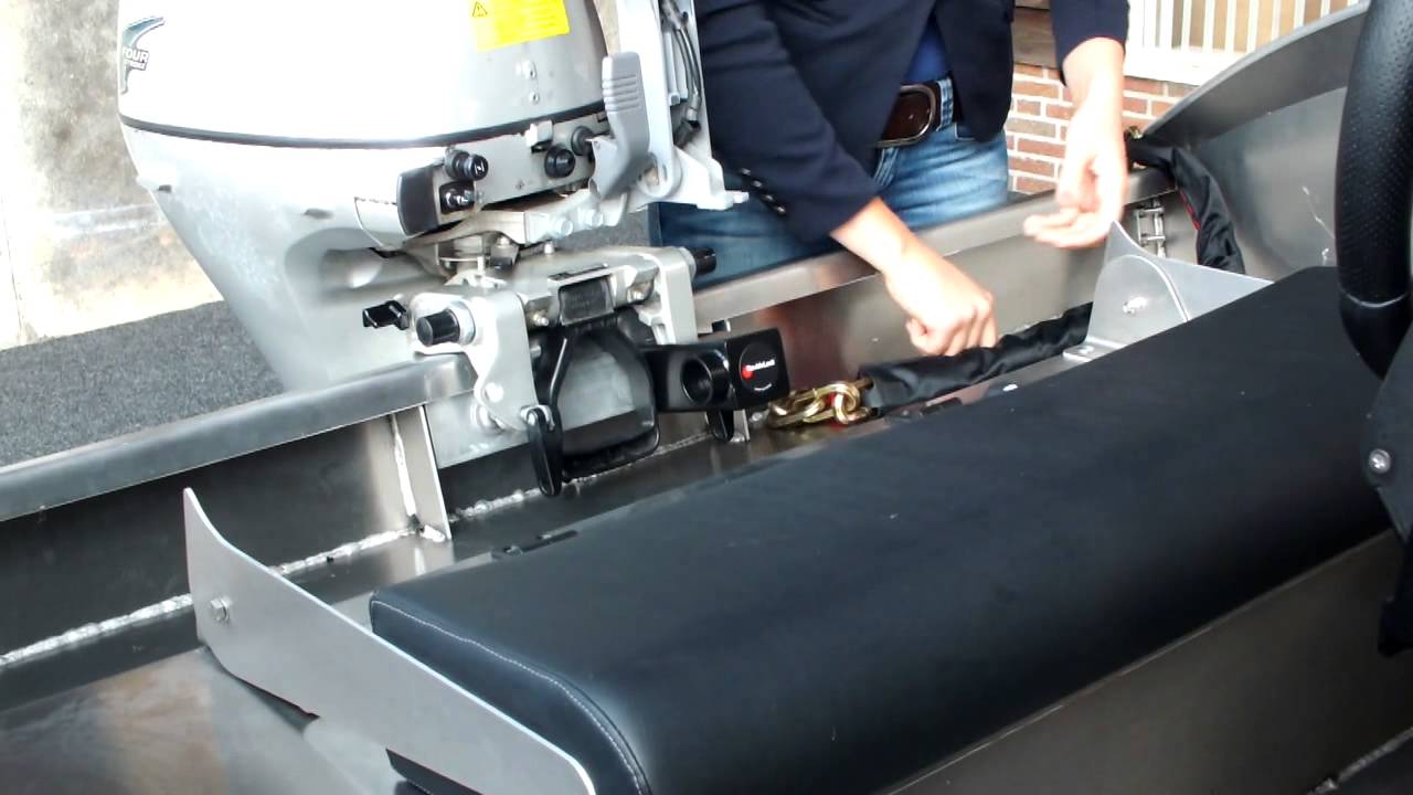 Buitenboordmotorslot SCM gekeurd.
