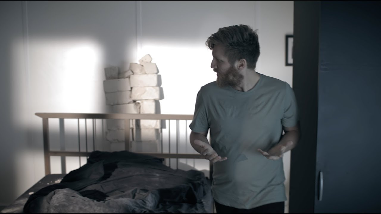 Christian Falk &ndash; Beton (Official Music-Video)