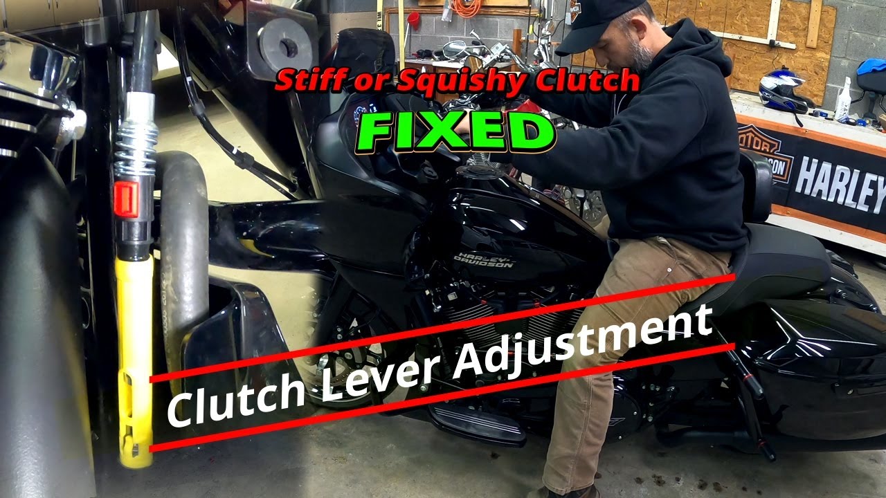 Harley Davidson Road Glide/Street Glide Clutch Adjustment.