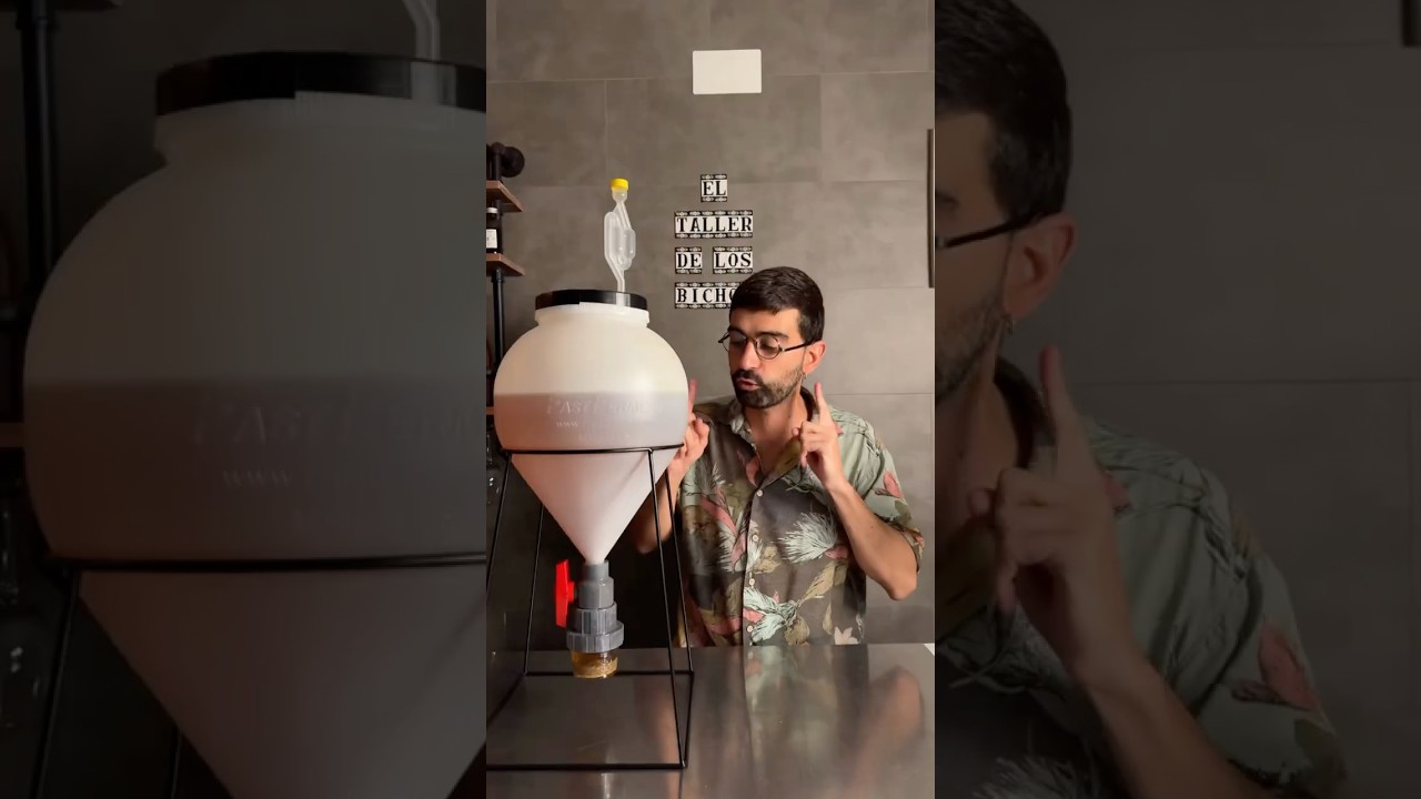 Hoy te ense&ntilde;o c&oacute;mo funciona un fermentador c&oacute;nico 🧪🍯 #fermentation