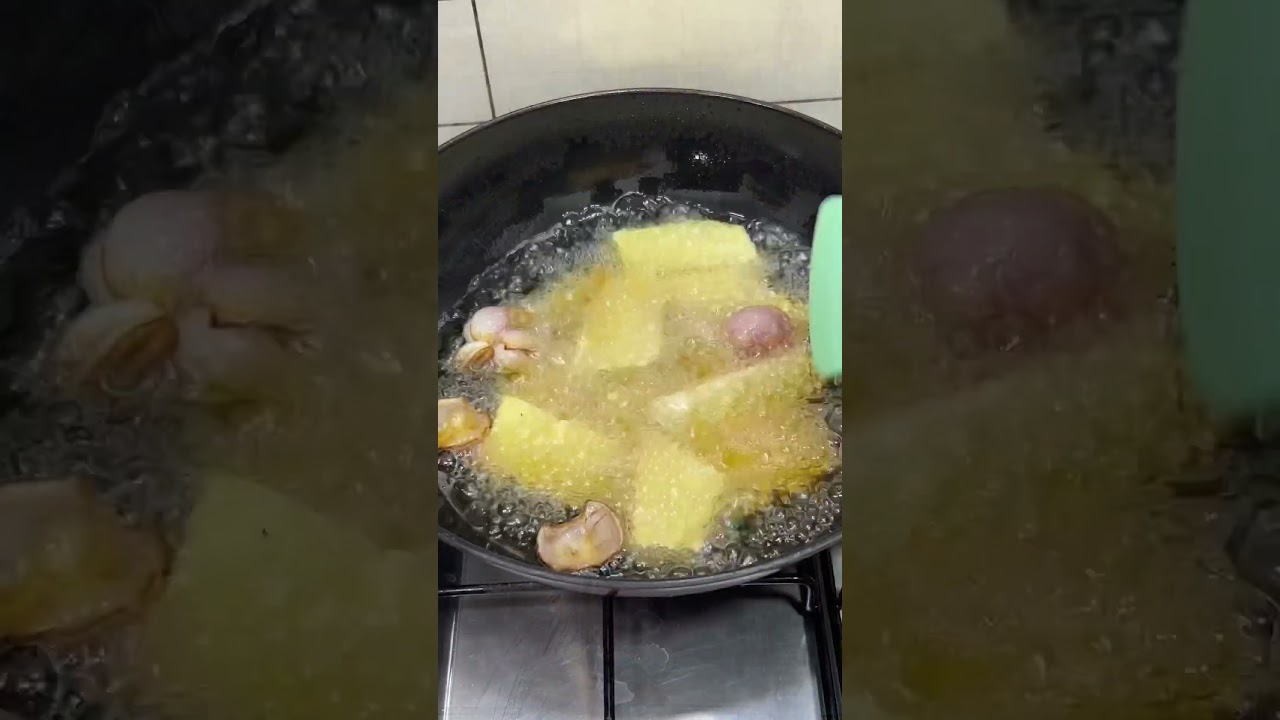 Вы можете пожарить ямс двумя способами #shortsafrica