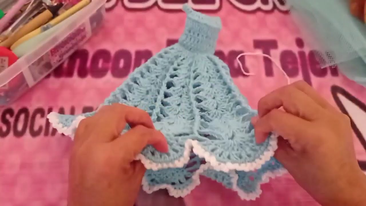 vestido para Barbie tejido a crochet