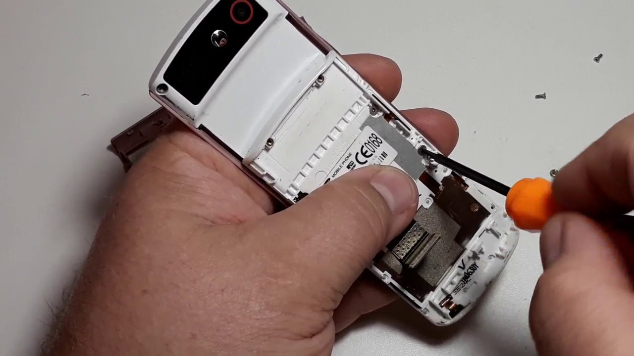 Restoration an abandoned Samsung C3050 ремонт и восстановление GSM телефона | Rebuild broken phone
