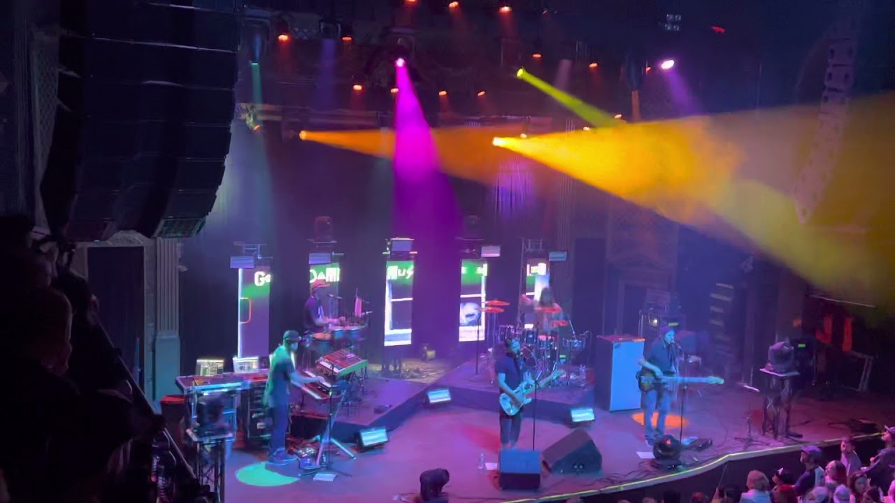 The Movement - Alien live at the Ogden