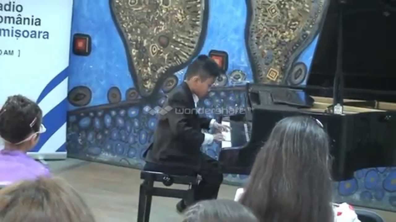 Concours international de piano, ROUMANIE 2014 - Lam Van Toan